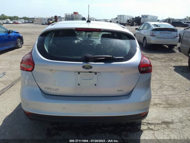 1FADP3M20JL231044 Ford FOCUS SEL