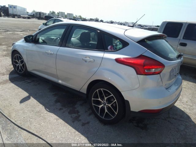 1FADP3M20JL231044 Ford FOCUS SEL