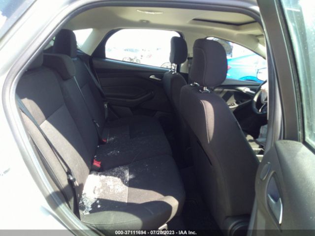1FADP3M20JL231044 Ford FOCUS SEL