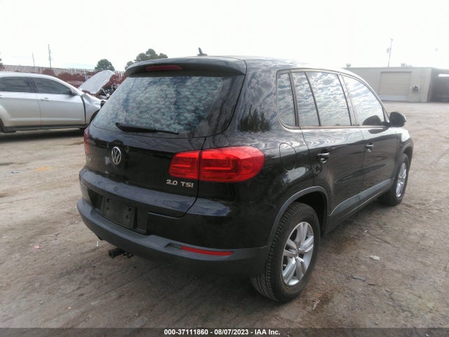 WVGAV3AXXEW502095 Volkswagen TIGUAN S