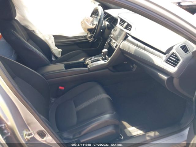 19XFC2F82LE005075 Honda Civic Sedan Sport