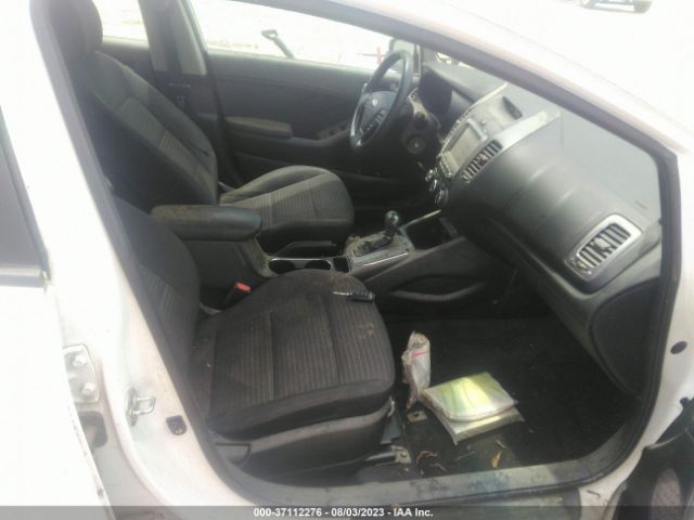 3KPFL4A76JE176483 KIA FORTE LX