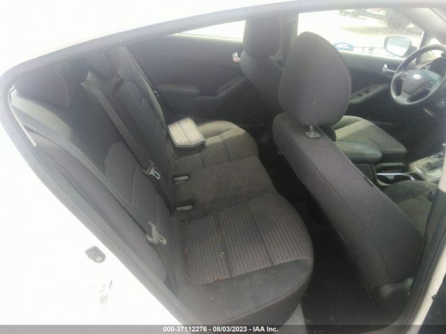 3KPFL4A76JE176483 KIA FORTE LX