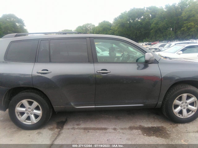 2010 TOYOTA HIGHLANDER SE VIN: 5TDKK3EH7AS023213