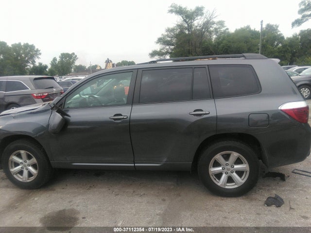 2010 TOYOTA HIGHLANDER SE VIN: 5TDKK3EH7AS023213