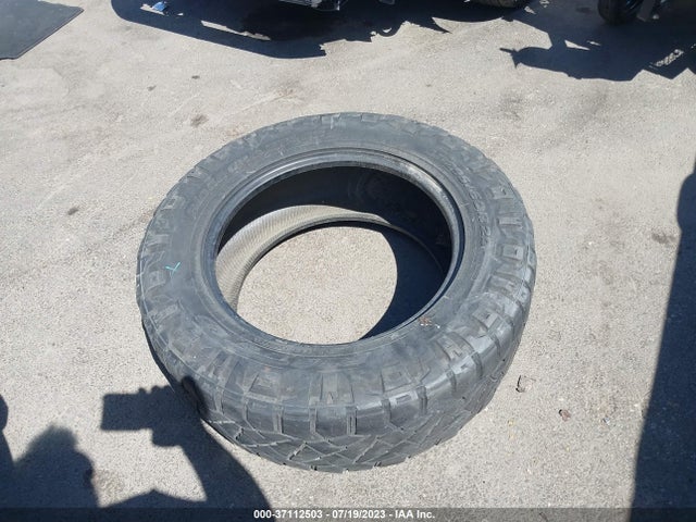1C4BJWDG3FL585406 Jeep Wrangler Unlimited Sport
