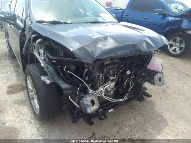 1GYKNCRS3MZ174561 Cadillac Xt5 Fwd Premium Luxury