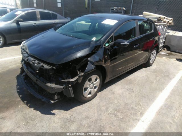 KNAFK5A88H5705422 KIA Forte5 Lx