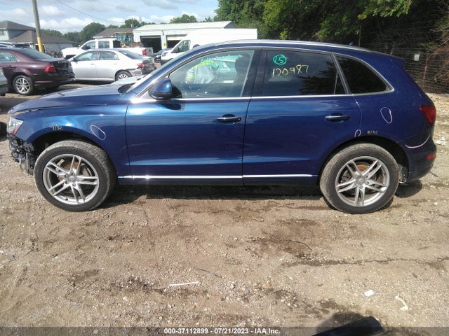WA1LFAFP4FA053108 Audi Q5 Premium Plus