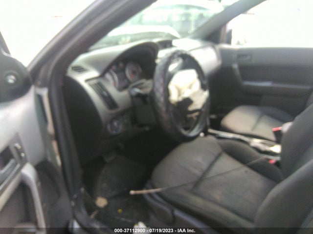 2010 FORD FOCUS SE VIN: 1FAHP3FN0AW163688