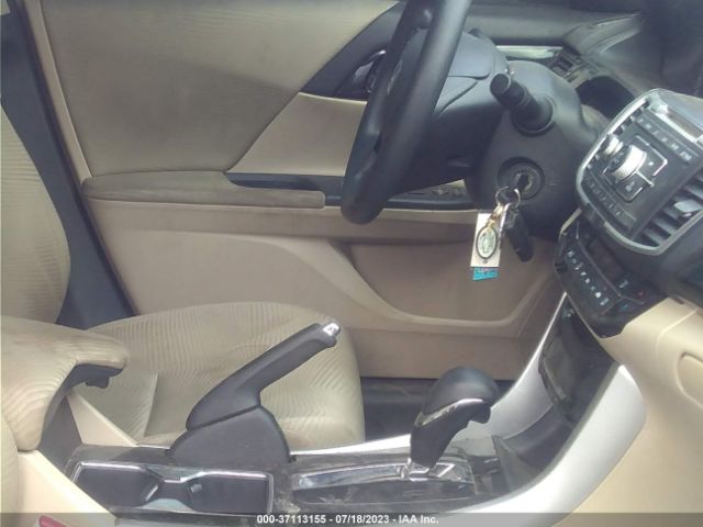 1HGCR2F31GA109038 Honda Accord Sedan Lx