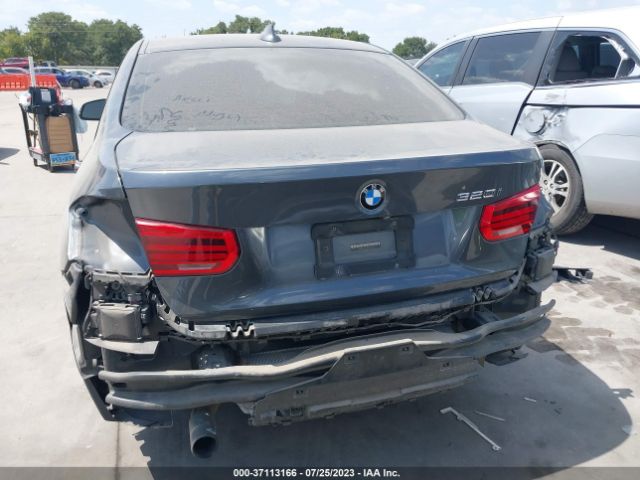 WBA8E1G57JNU90661 BMW 3 Series 320i