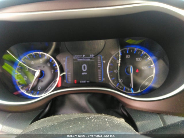 2C4RC1DG0LR203444 Chrysler Voyager Lxi