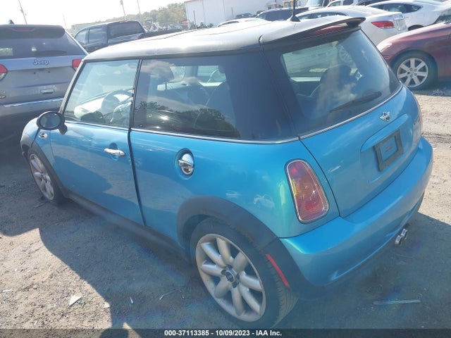 2003 MINI COOPER HARDTOP WMWRE334X3TD72375 Photo 2