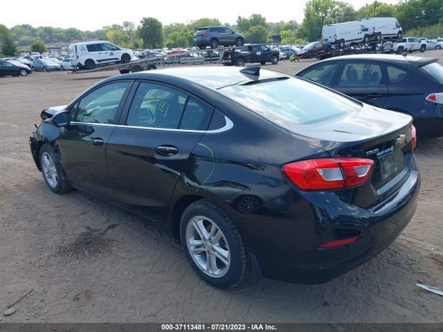 Chevrolet CRUZE LT 2018 1G1BE5SM5J7171643 Image 3