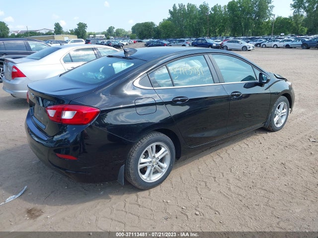 Chevrolet CRUZE LT 2018 1G1BE5SM5J7171643 Image 4