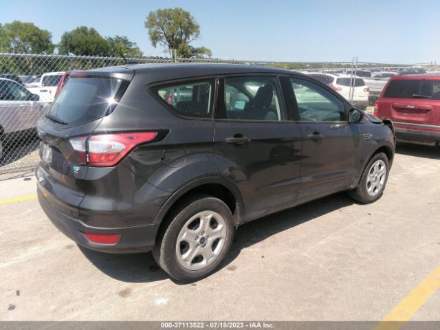 1FMCU0F79JUC80268 Ford ESCAPE S