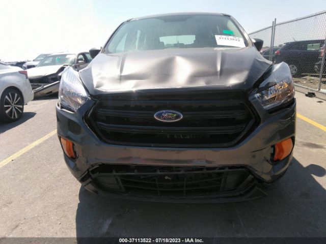 1FMCU0F79JUC80268 Ford ESCAPE S