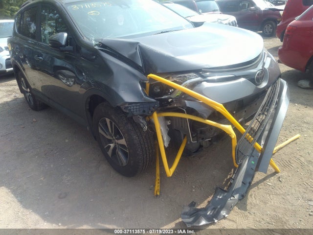 2018 TOYOTA RAV4 XLE VIN: 2T3RFREV0JW736559