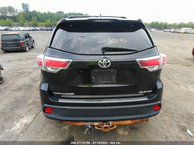 2015 TOYOTA HIGHLANDER XLE VIN: 5TDJKRFH1FS218289