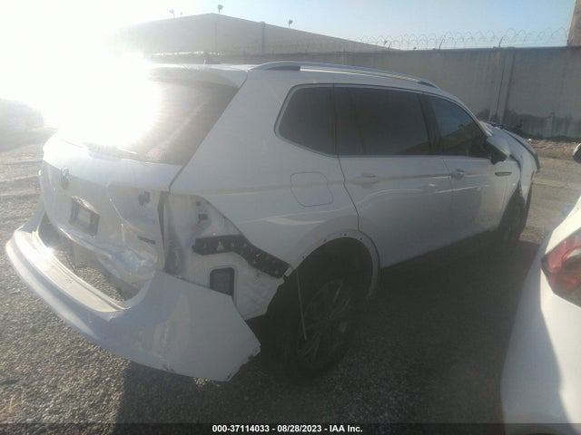 3VV2B7AX7NM101842 Volkswagen TIGUAN SE