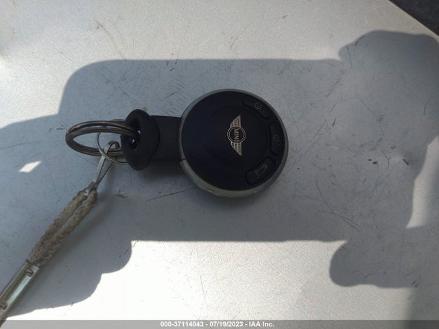 2009 MINI COOPER HARDTOP WMWMF33519TT69564 Photo 10