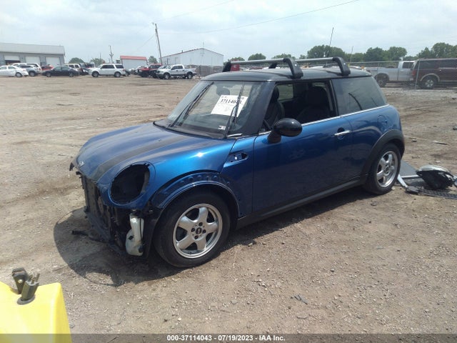2009 MINI COOPER HARDTOP WMWMF33519TT69564 Photo 1