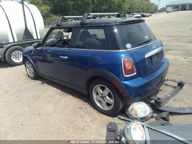 2009 MINI COOPER HARDTOP WMWMF33519TT69564 Photo 2