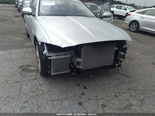 SAJAJ4FX2KCP50113 Jaguar Xe 25t Premium