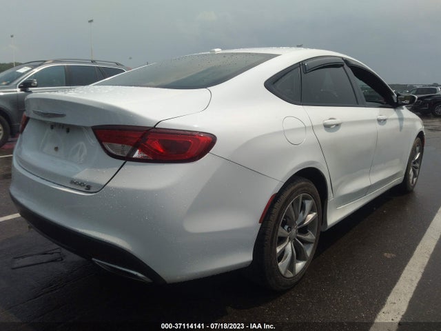 Chrysler 200 S 2015 1C3CCCBG1FN517534 Image 4