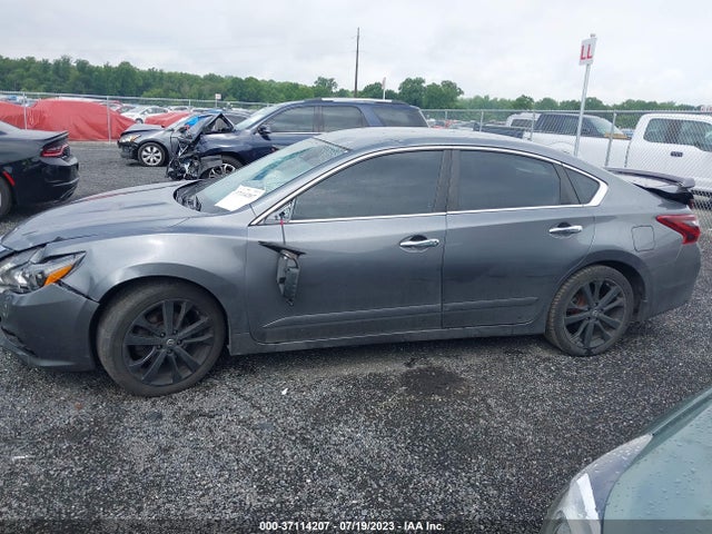 Nissan Altima 2.5 Sr 2017 1N4AL3AP7HN353090 Image 14