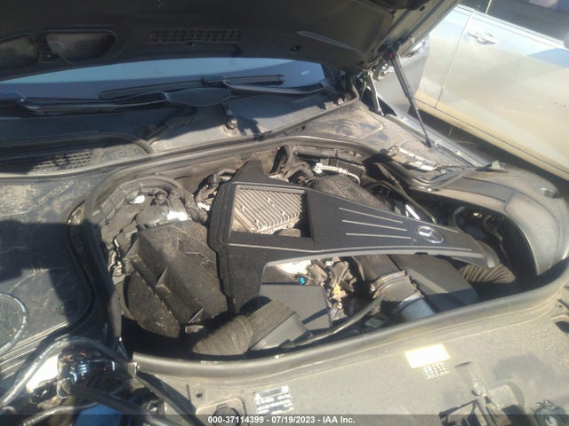 WDDUG8FB5FA159240 Mercedes-Benz S-class S 550