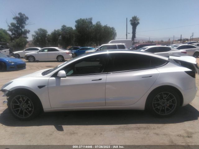 5YJ3E1EA1MF928851 Tesla Model 3 Standard Range Plus