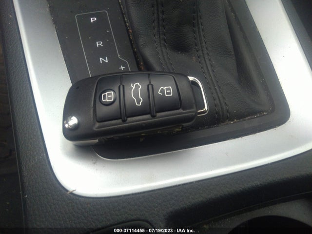 WA1AECF38L1003598 Audi Q3 PREMIUM