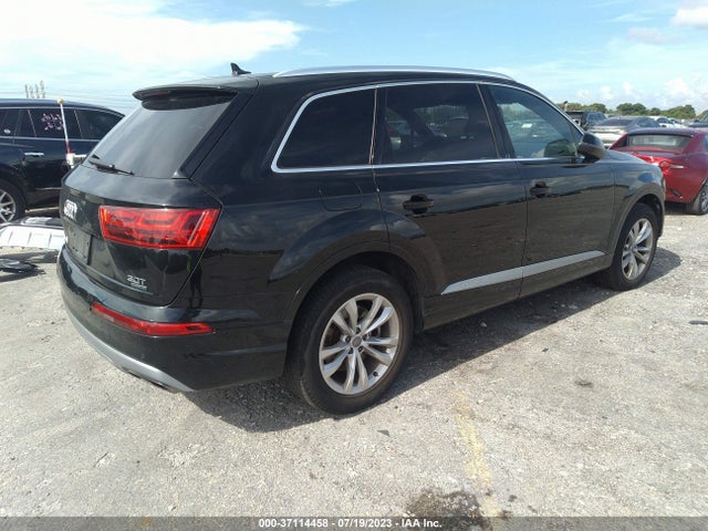 WA1LAAF77JD051987 Audi Q7 Premium Plus