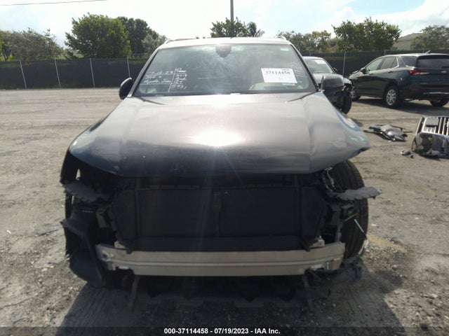 WA1LAAF77JD051987 Audi Q7 Premium Plus