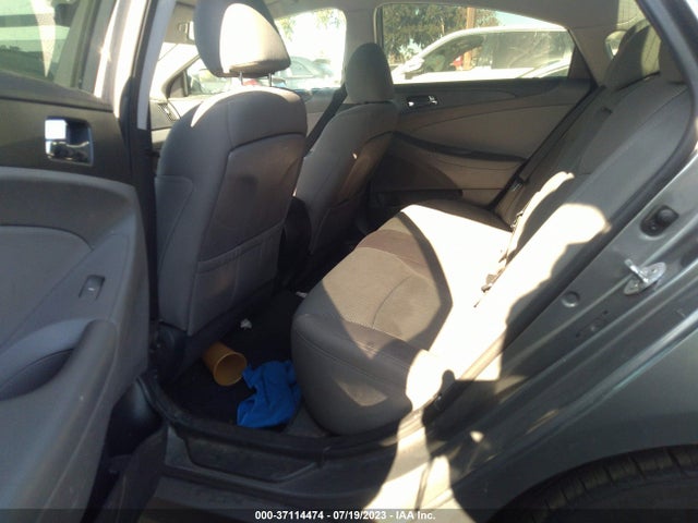 2013 HYUNDAI SONATA GLS VIN: 5NPEB4AC5DH667638