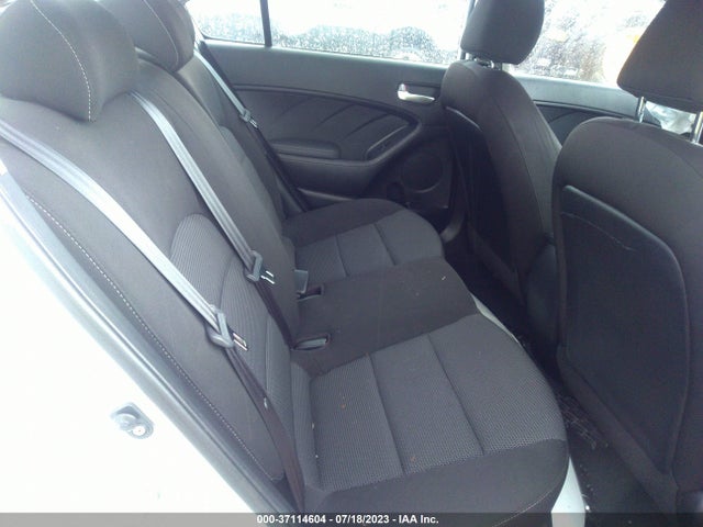 2018 KIA FORTE LX VIN: 3KPFK4A72JE239226