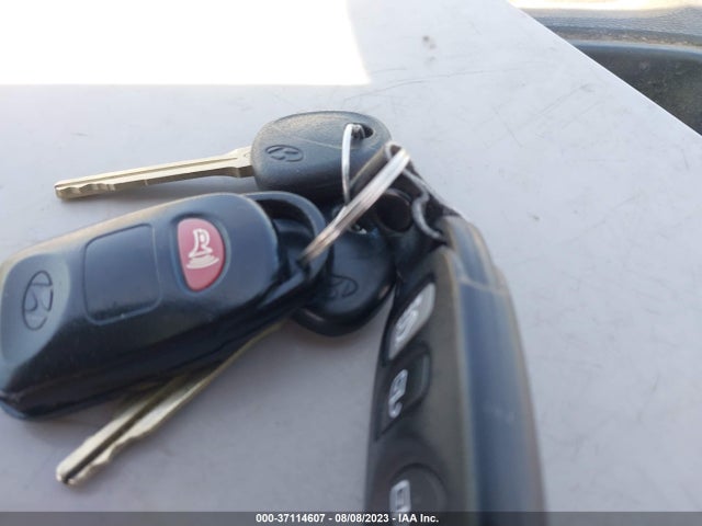 2012 HYUNDAI ELANTRA GLS PZEV VIN: KMHDH4AE4CU345293