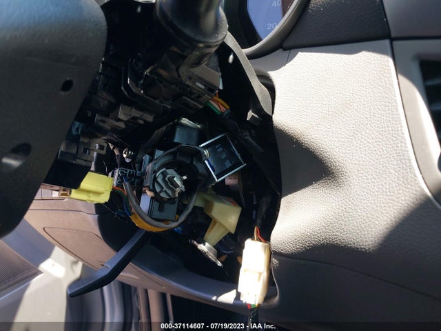 2012 HYUNDAI ELANTRA GLS PZEV VIN: KMHDH4AE4CU345293