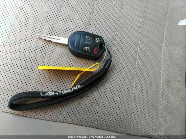 1ZVBP8AM0E5262306 Ford Mustang V6