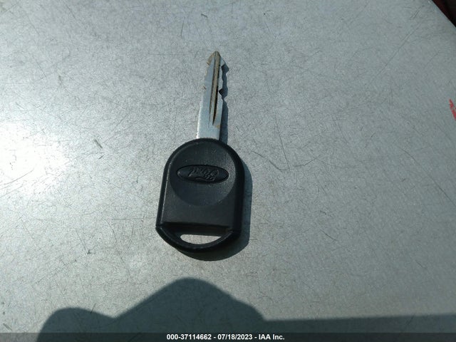 2008 FORD FOCUS SES VIN: 1FAHP35N08W207376