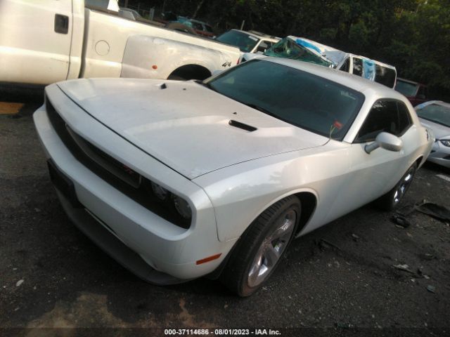 2C3CDYAG3EH301946 Dodge Challenger Sxt Plus