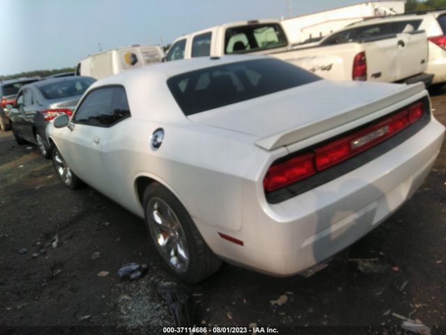 2C3CDYAG3EH301946 Dodge Challenger Sxt Plus