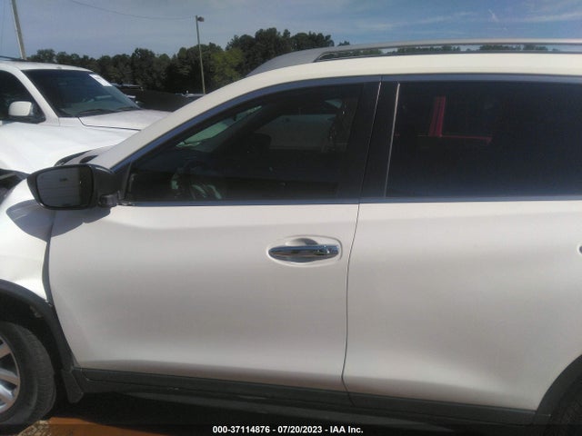 2017 NISSAN ROGUE SV VIN: 5N1AT2MTXHC884885