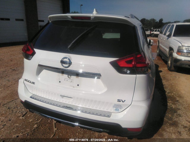 2017 NISSAN ROGUE SV VIN: 5N1AT2MTXHC884885