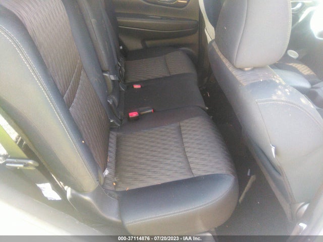 2017 NISSAN ROGUE SV VIN: 5N1AT2MTXHC884885