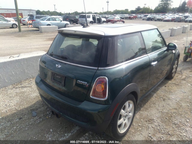 2010 MINI COOPER S WMWMF7C57ATZ73406 Photo 3