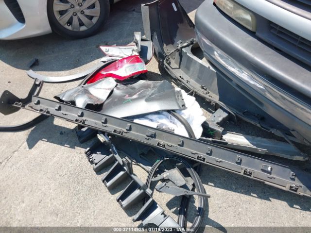 1FMCU9J92GUC67979 Ford Escape Titanium