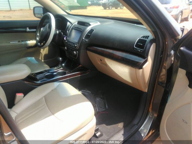 5XYKU4A79EG523082 KIA SORENTO EX